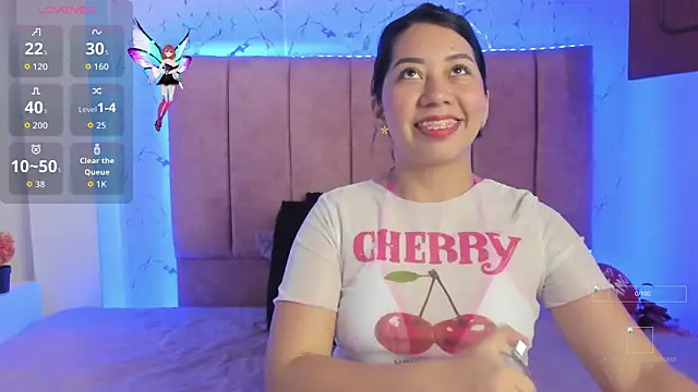 sexylaurita online show from October 17, 6:44 pm