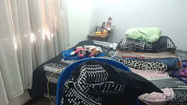 Snapshot of Anny_Smith69 chatting on October 19, 1:24 pm Anny Smith69 online show from October 19, 1:24 pm