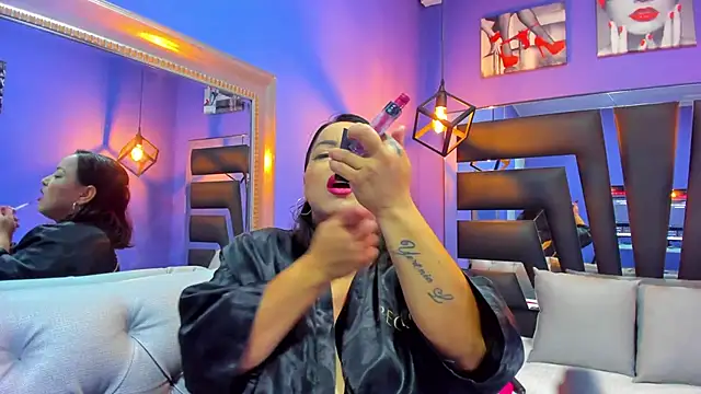 Romina017 online show from October 7, 12:48 am