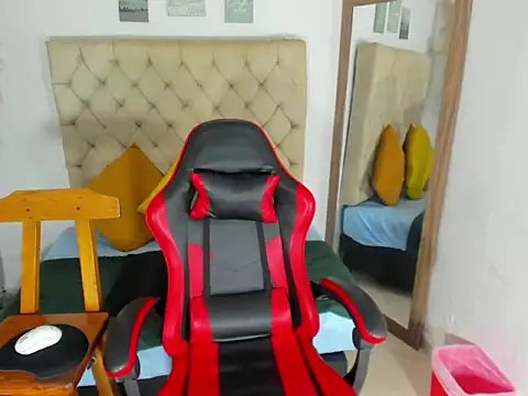 helena copper  online show from April 2, 3:15 am