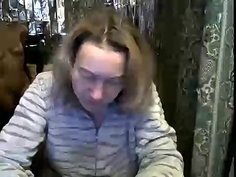 wLESLYMOSw online show from February 11, 9:22 am