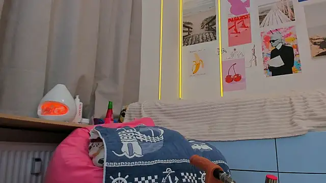 Lily Young online show from March 27, 8:26 am