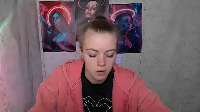 AliceFlirtt  online show from September 24, 8:13 am