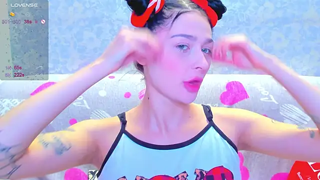 Vanessa Florence online show from December 19, 2:38 am