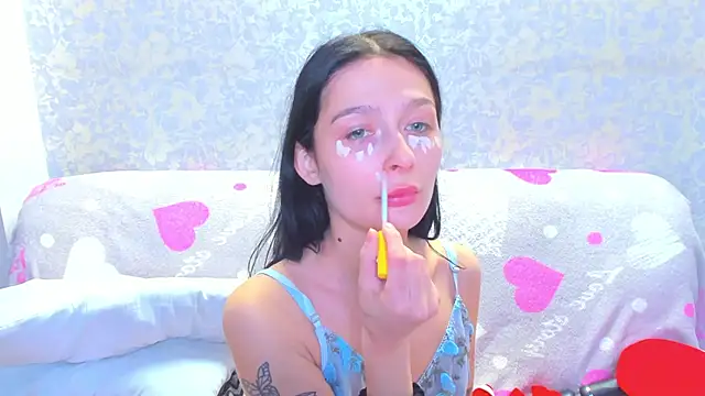 Vanessa Florence online show from January 18, 8:21 am