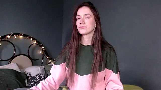 wow  kelly online show from March 29, 2:38 pm