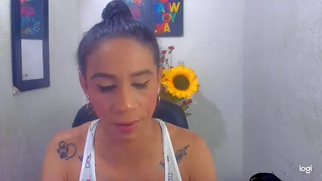 juanblakbigcock online show from November 11, 4:48 pm