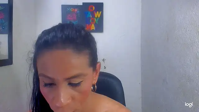 Snapshot of juanblakbigcock chatting on October 10, 6:57 pm juanblakbigcock online show from October 10, 6:57 pm