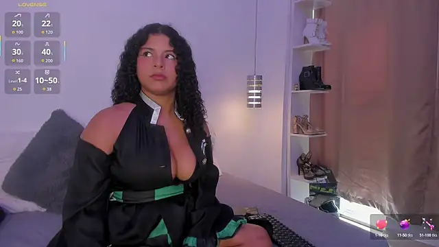 PittAndLunaa online show from January 17, 4:25 pm