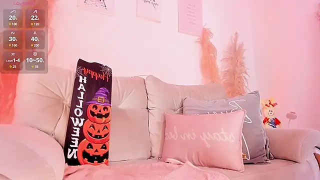 Misslinda  online show from October 14, 8:44 pm