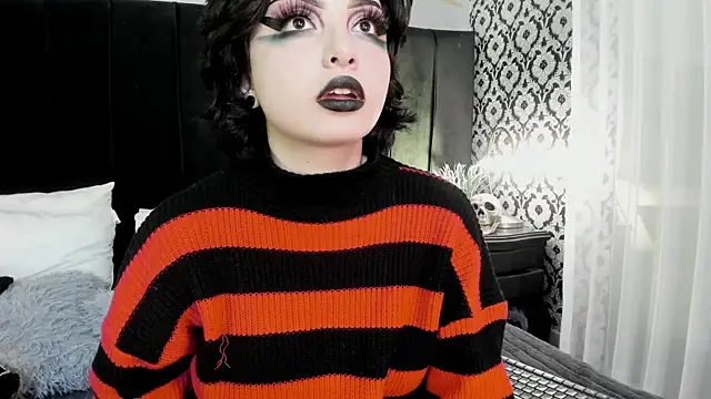 Snapshot of Adeelinee chatting on September 18, 8:51 pm Adeelinee online show from September 18, 8:51 pm