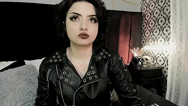 Snapshot of Adeelinee chatting on September 19, 8:52 pm Adeelinee online show from September 19, 8:52 pm