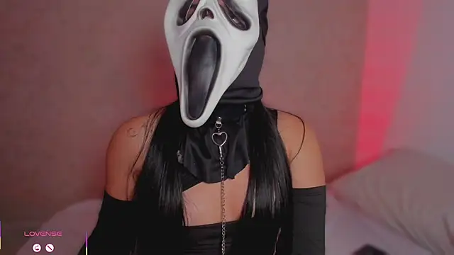 Snapshot of hanna_lee02 chatting on October 29, 12:53 pm hanna lee02 online show from October 29, 12:53 pm