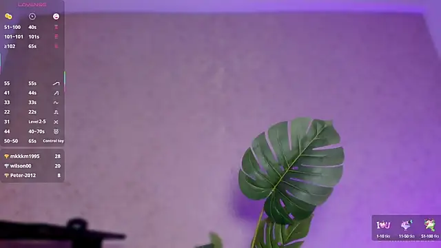 Snapshot of hanna_lee02 chatting on September 19, 2:38 pm hanna lee02 online show from September 19, 2:38 pm