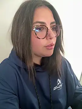 Snapshot of sukhakunis1 chatting on October 17, 3:26 pm sukhakunis1 online show from October 17, 3:26 pm