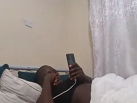 Snapshot of MINNYIRI chatting on September 23, 5:00 pm MINNYIRI online show from September 23, 5:00 pm