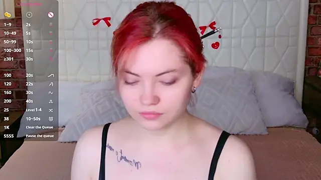 Lisa Adam online show from March 27, 6:08 pm