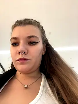 Holy Tereza online show from October 8, 3:49 pm