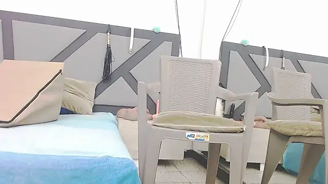 Snapshot of chanel_grant chatting on October 25, 8:37 pm chanel grant online show from October 25, 8:37 pm