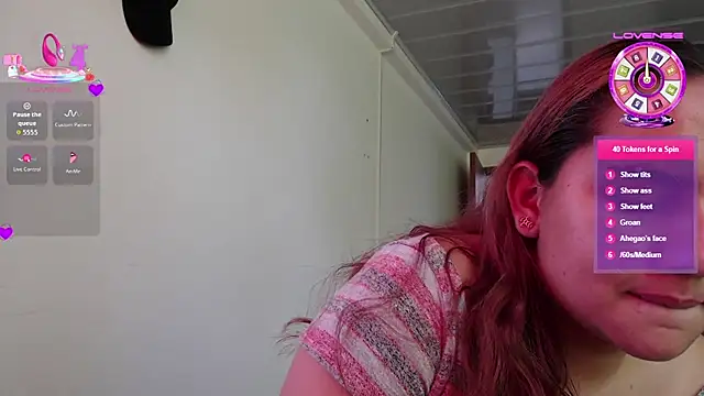 Lexyevans online show from October 10, 5:29 pm