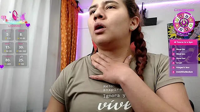 Lexyevans online show from October 12, 9:17 pm