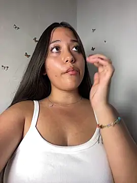 ivette bocelly online show from September 11, 12:33 am