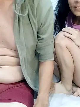 Snapshot of KarameloVzla chatting on October 10, 7:02 am KarameloVzla online show from October 10, 7:02 am