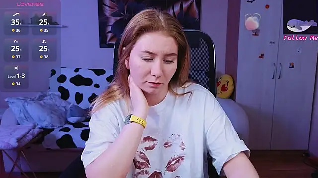 Snapshot of D0nna_ chatting on October 11, 6:51 am D0nna  online show from October 11, 6:51 am