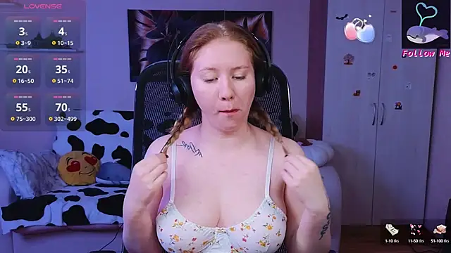 Snapshot of D0nna_ chatting on October 7, 11:20 pm D0nna  online show from October 7, 11:20 pm