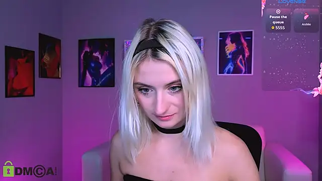 Snapshot of melisa_white1 chatting on October 12, 7:38 pm melisa white1 online show from October 12, 7:38 pm