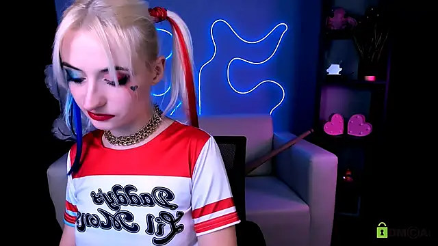 Snapshot of melisa_white1 chatting on October 31, 8:24 pm melisa white1 online show from October 31, 8:24 pm