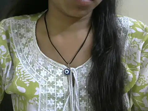 momo lov online show from September 27, 6:09 am