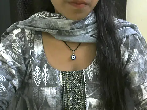 momo lov online show from September 25, 5:39 am