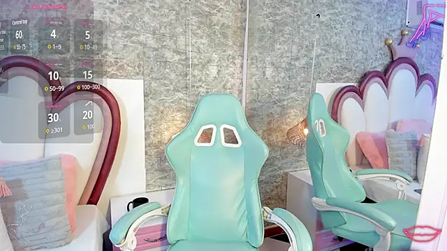 EmmaCrush online show from April 14, 9:04 pm