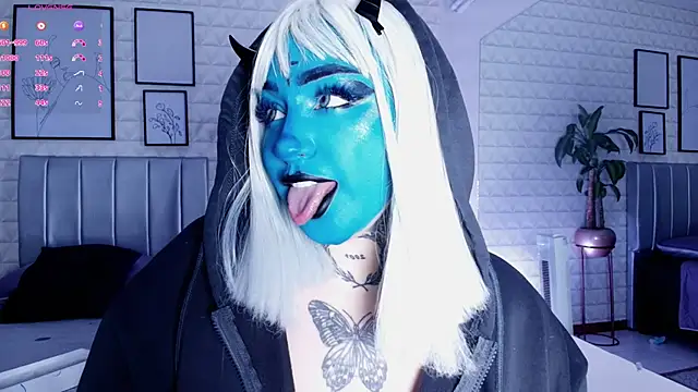 bella-green online show from September 24, 7:13 pm