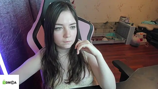 Crazy forest fairy online show from February 9, 4:59 am