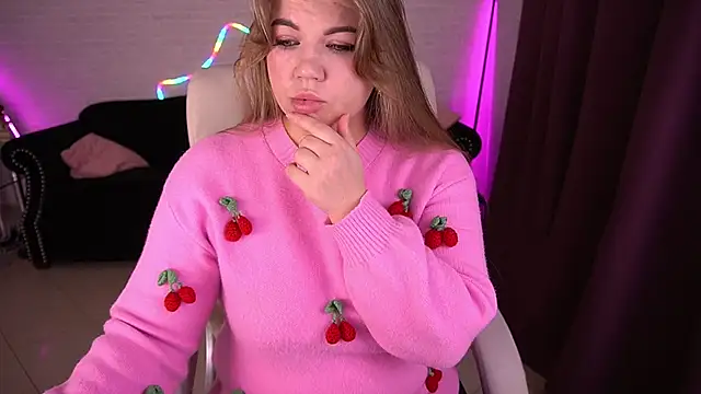 GabbieJay online show from November 18, 2:40 pm