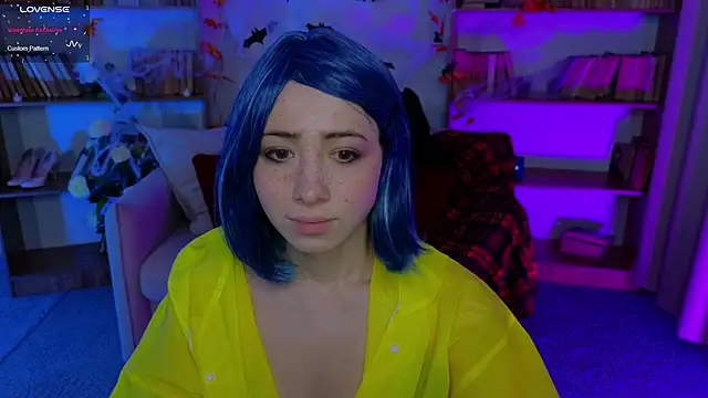 Snapshot of Hayle_Hill chatting on October 30, 3:20 am Hayle Hill online show from October 30, 3:20 am