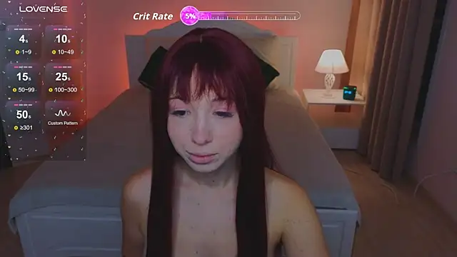 Snapshot of Hayle_Hill chatting on October 11, 11:47 am Hayle Hill online show from October 11, 11:47 am