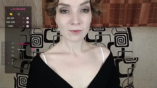 TinaWince online show from December 20, 5:00 am