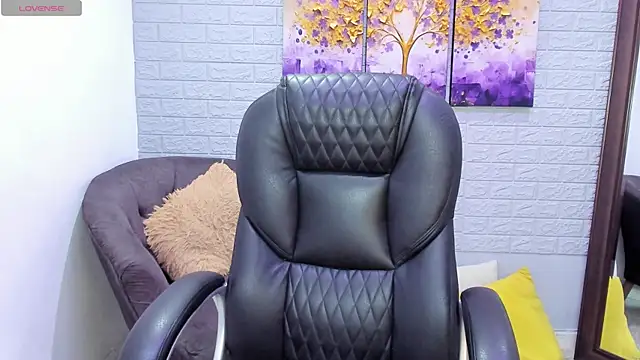 Snapshot of _alaiasmile_ chatting on September 27, 7:21 pm  alaiasmile  online show from September 27, 7:21 pm