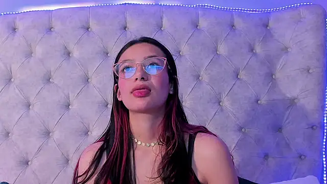 dafne bss online show from February 24, 5:28 am