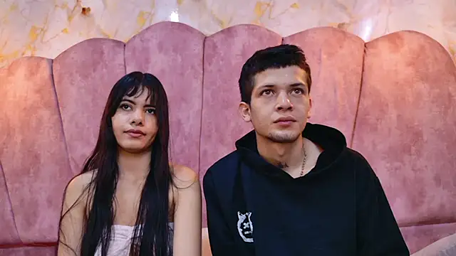 kendalltaylorr online show from December 17, 12:53 pm