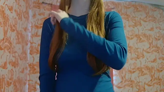 Snapshot of strawberrysmoothie chatting on October 24, 6:15 pm strawberrysmoothie online show from October 24, 6:15 pm