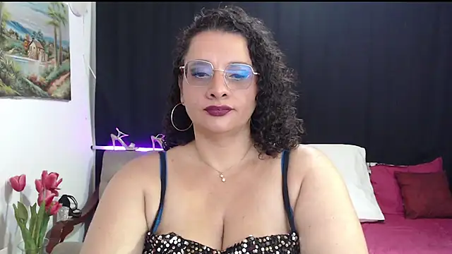 Aleja Gonzales online show from May 30, 2:20 am