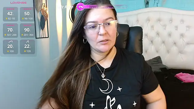 MsJossie online show from March 15, 4:03 am