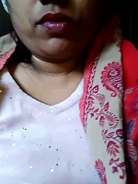 Cute Sonam  online show from January 13, 11:47 am