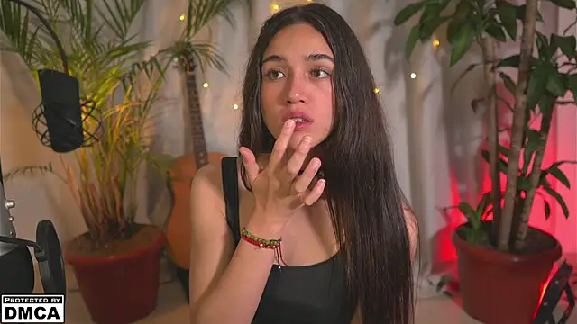 Snapshot of Kore_Persephone chatting on September 11, 2:12 am Kore Persephone online show from September 11, 2:12 am