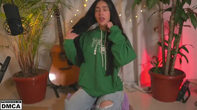 Snapshot of Kore_Persephone chatting on September 28, 5:03 am Kore Persephone online show from September 28, 5:03 am