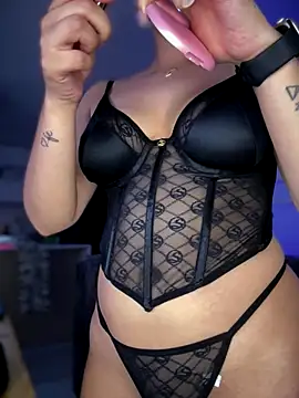 Snapshot of GabriellaFerrer chatting on September 30, 9:04 am GabriellaFerrer online show from September 30, 9:04 am